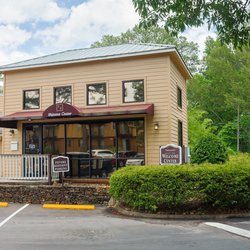 exterior view at The Park at Sondrio located in Greenville, SC