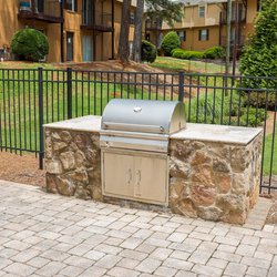 exterior view at The Park at Sondrio located in Greenville, SC