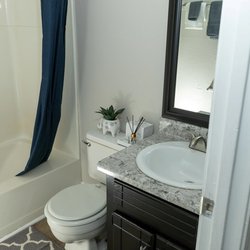 bathroom at The Park at Sondrio located in Greenville, SC
