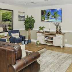 exterior view at The Park at Sondrio located in Greenville, SC