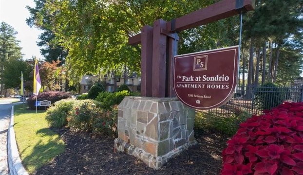exterior view at The Park at Sondrio located in Greenville, SC